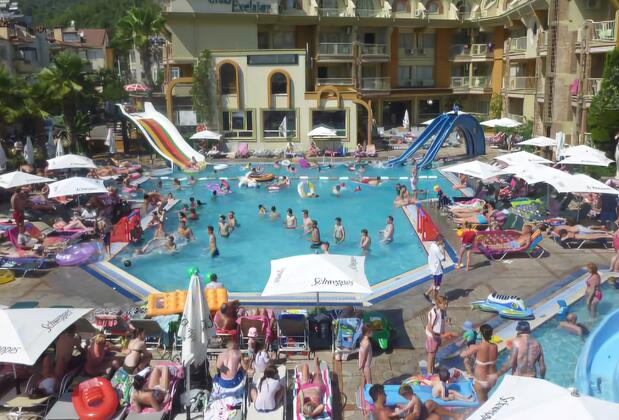 Club Exelsior - Görsel 9