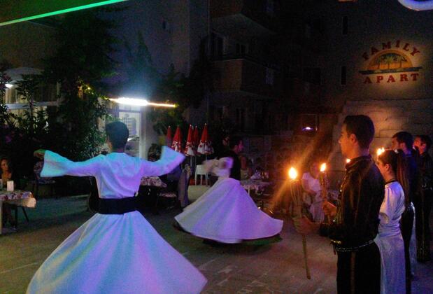 Family Apart - Görsel 9