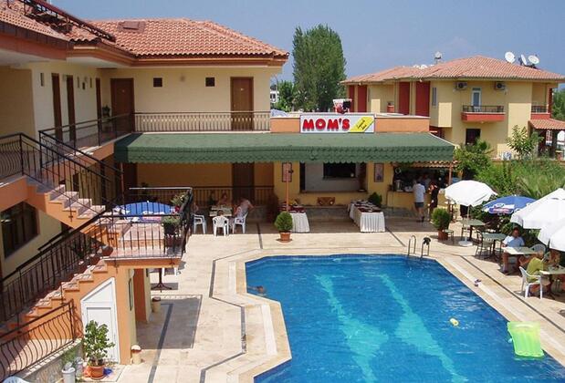 Moms Hotel - Görsel 13