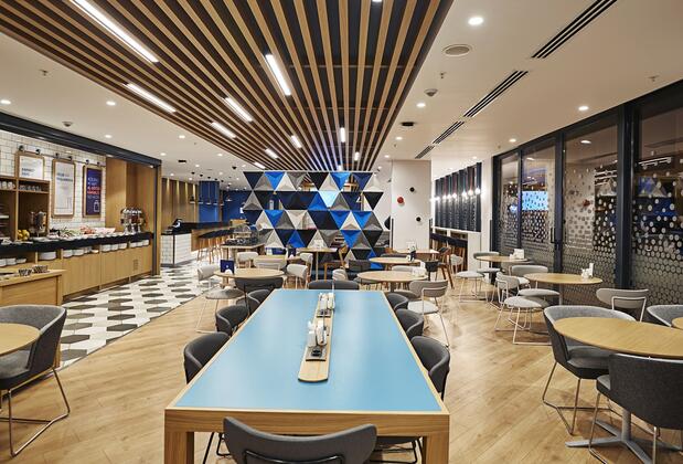 Holiday Inn Express İstanbul Ataköy Metro Otel - Görsel 8