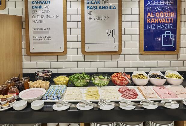 Holiday Inn Express İstanbul Ataköy Metro Otel - Görsel 12