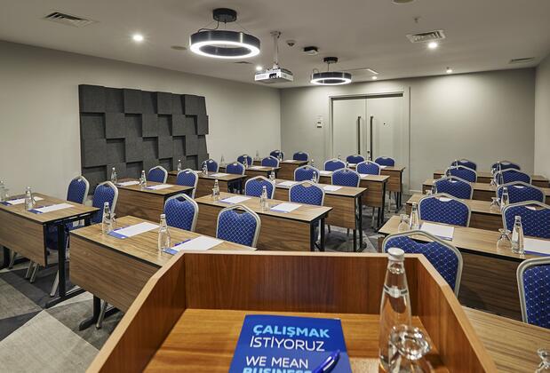 Holiday Inn Express İstanbul Ataköy Metro Otel - Görsel 22