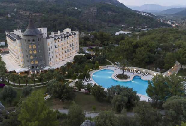 Castle Resort & Spa Hotel Sarıgerme - Görsel 4