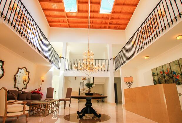 Palm Bay Beach Hotel - Görsel 12