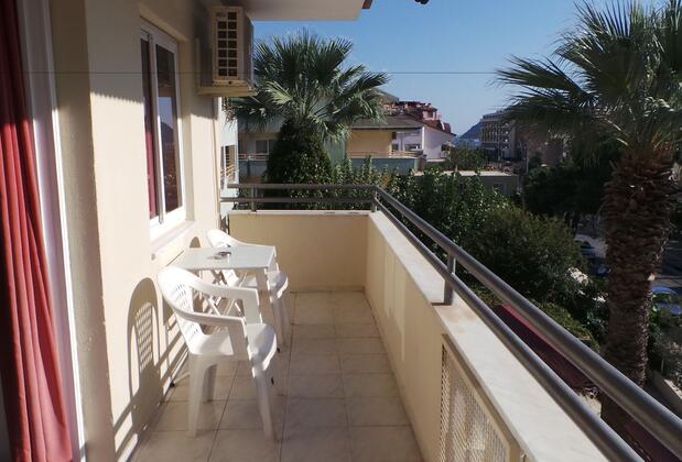 Family Apart - Görsel 26