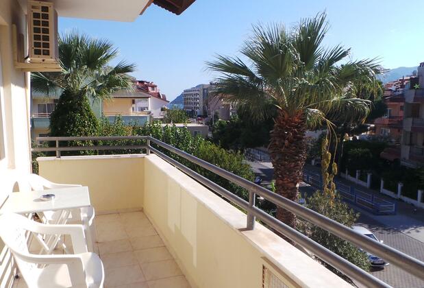 Family Apart - Görsel 25