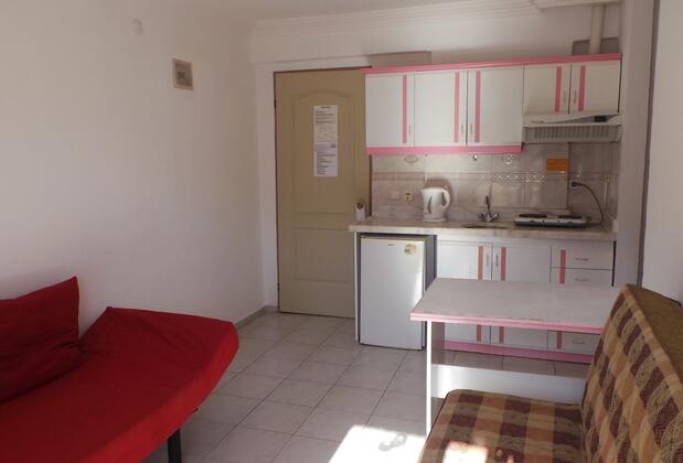 Family Apart - Görsel 28