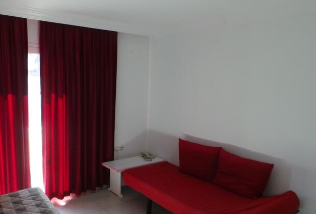 Family Apart - Görsel 30