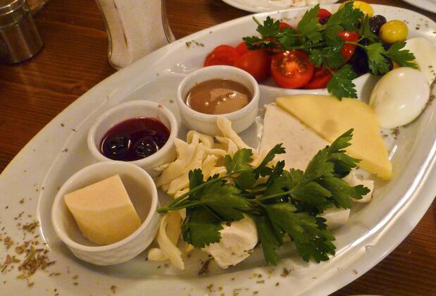 Family Apart - Görsel 11