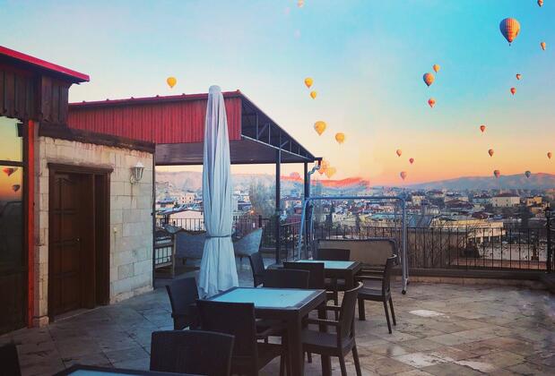 Cappadocia Stone Palace - Görsel 12