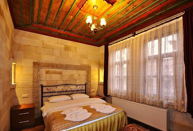 Cappadocia Stone Palace - Görsel 3