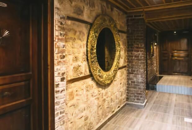 Famous Family Hotel - Görsel 26