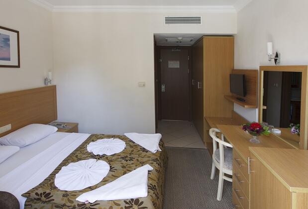 Perdikia Beach Hotel - Görsel 18