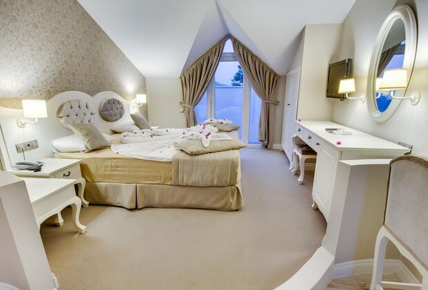 The Pine Hill Hotel & Suites - Görsel 5