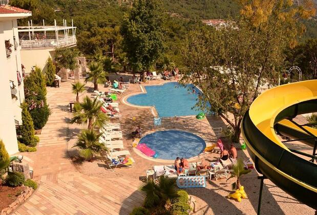 Nicholas Park Otel - Görsel 3