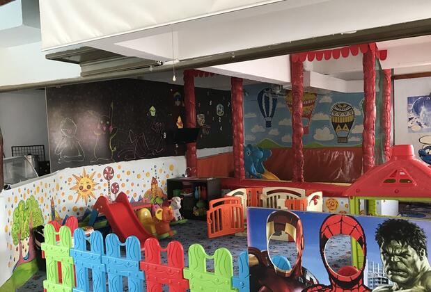 R.E.D Hotel - Görsel 9