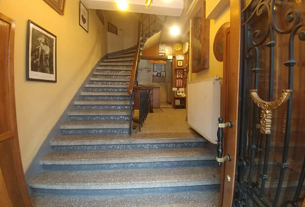 Antique Hostel Budget Hotel - Görsel 4