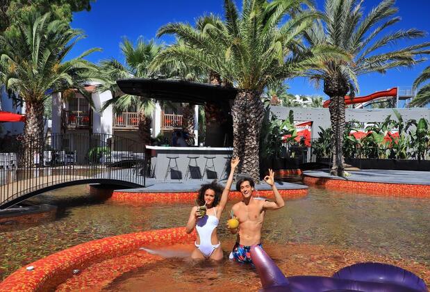 Magnific Otel - Görsel 11