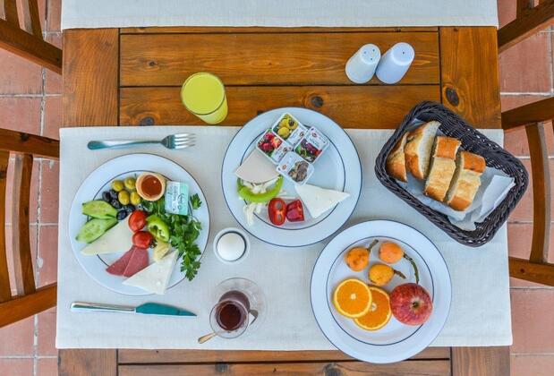 Rebin Beach Hotel - Görsel 7