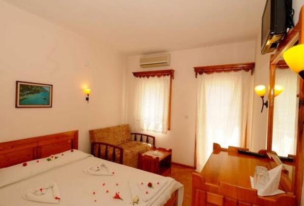 Nagi Beach Hotel - Görsel 3