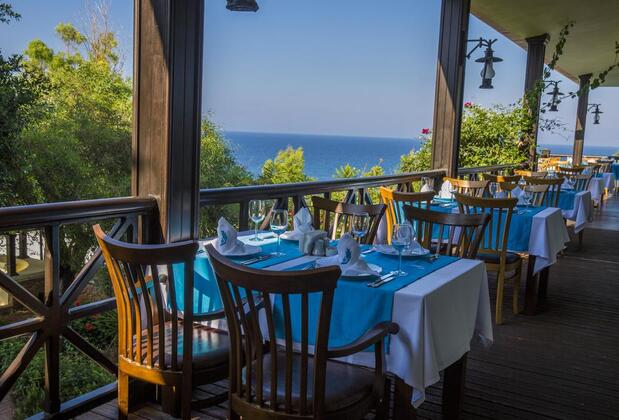 Merit Crystal Cove Hotel & Spa - Görsel 11