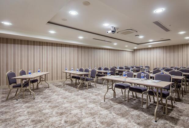 Holiday Inn Lara - Görsel 22