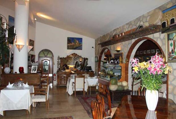 Bellapais Gardens Hotel - Görsel 5