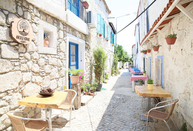 Avlulu Konak Alaçatı - Görsel 3