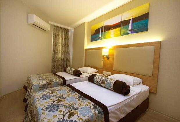 Blue Wave Suite Hotel - Görsel 16