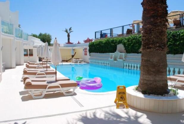 Erta Soyak Beach Hotel - Görsel 13