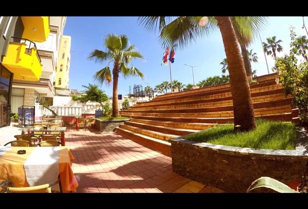 Gold Twins Relax Beach Suit Hotel - Görsel 14