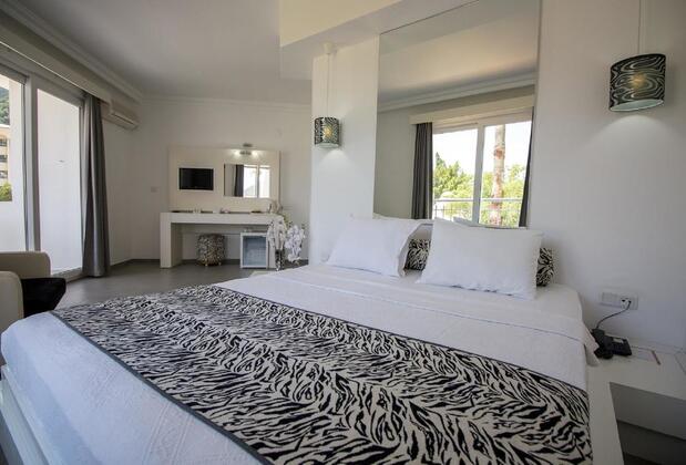 Casa Blanca Boutique Hotel İçmeler - Görsel 10