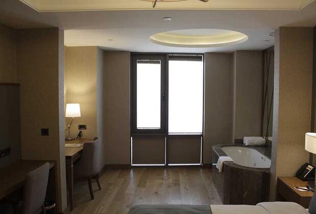 Ramada Hotel & Suites by Wyndham Adana - Görsel 23