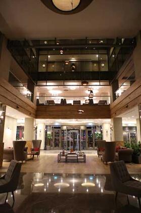 Ramada Hotel & Suites by Wyndham Adana - Görsel 5