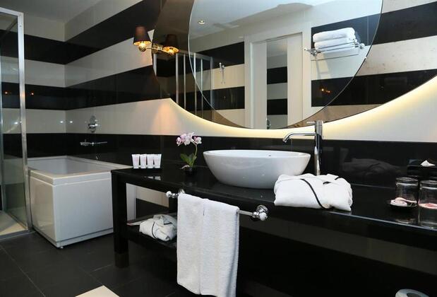 Ramada Hotel & Suites Şişli - Görsel 21