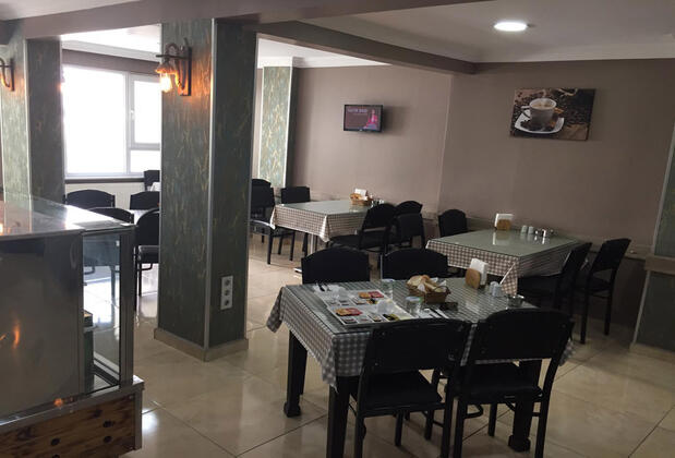 Ulubat Castle Hotel - Görsel 5