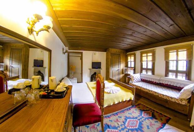 Çeşmeli Konak Hotel Çarşı - Görsel 5