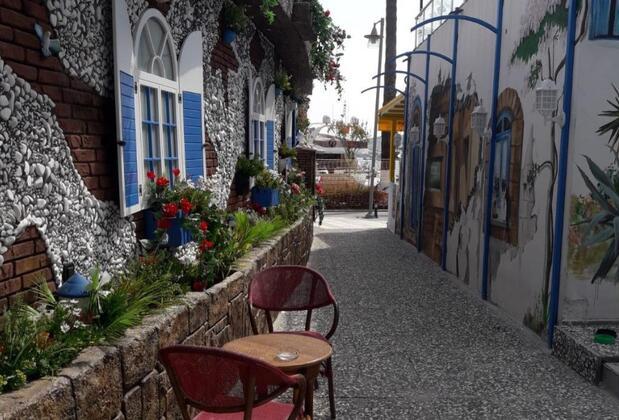 Double Inn Marina Hotel - Görsel 8