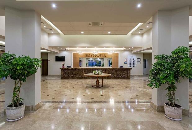 Euphoria Palm Beach Resort - Görsel 10