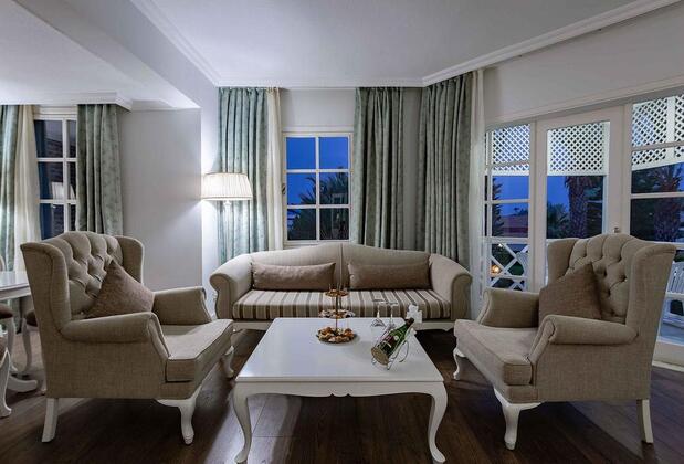 Euphoria Palm Beach Resort - Görsel 22