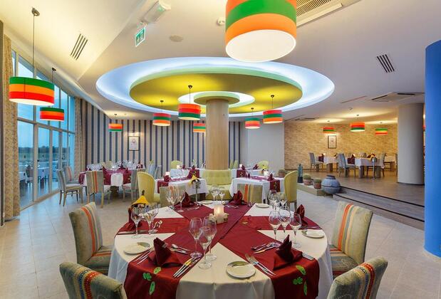 Euphoria Palm Beach Resort - Görsel 12