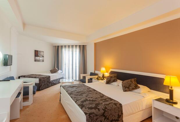 Club Hotel Maxima - Görsel 26