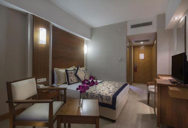 Trendy Side Beach Hotel - Görsel 9