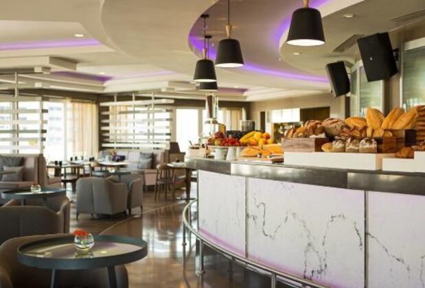 Renaissance İzmir Hotel - Görsel 3