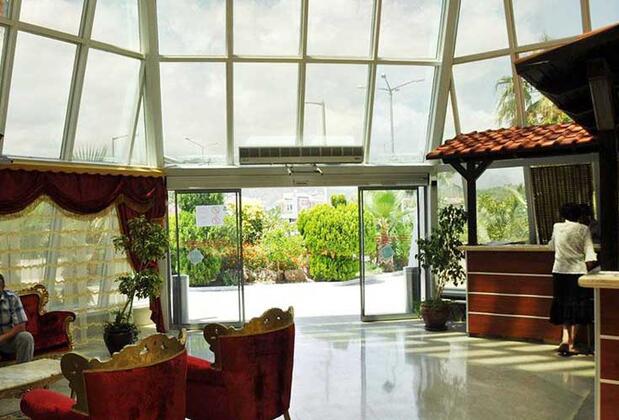 Larissa Inn Hotel - Görsel 3