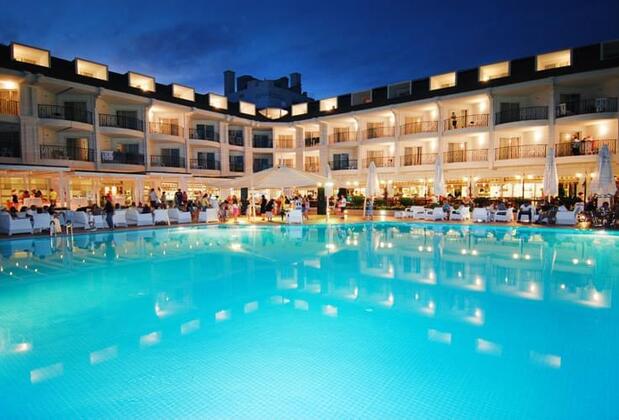 Zena Resort Hotel - Görsel 3