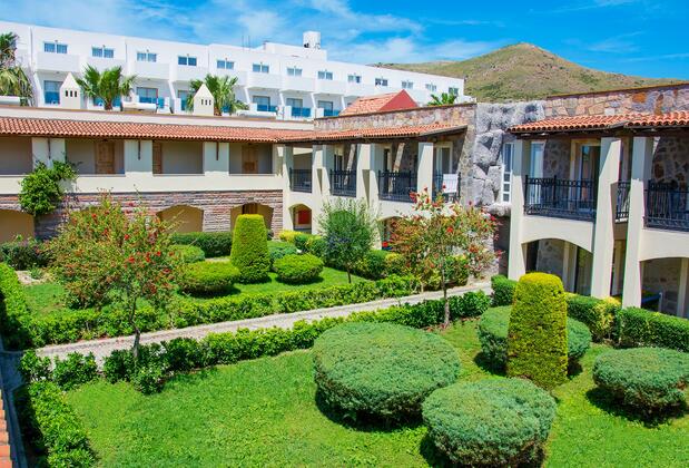 Tiana Beach Resort - Görsel 13