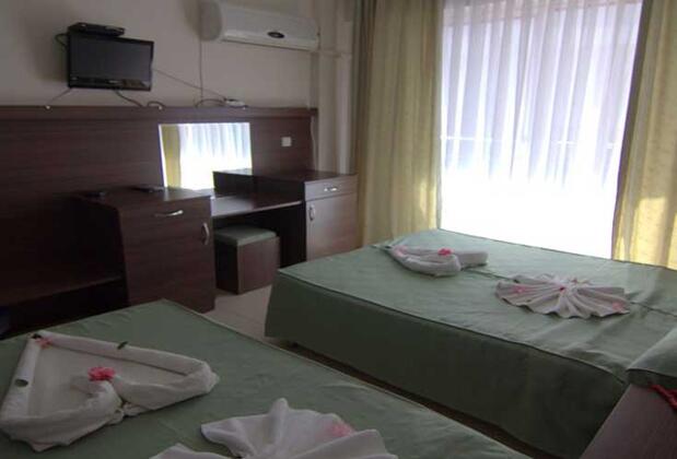 Kalamaki Beach Hotel - Görsel 9