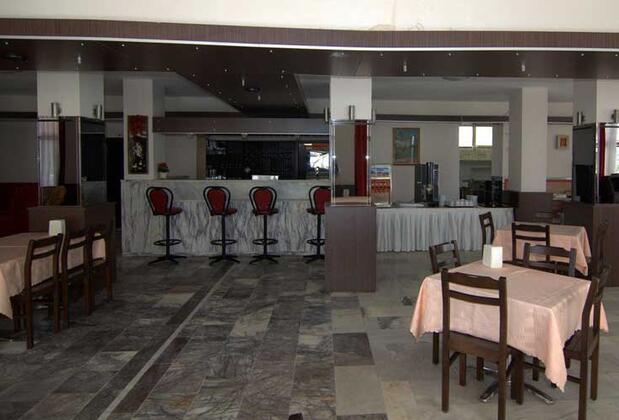 Kalamaki Beach Hotel - Görsel 13