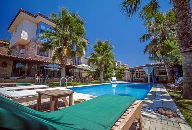 Tash Mekan - Görsel 4